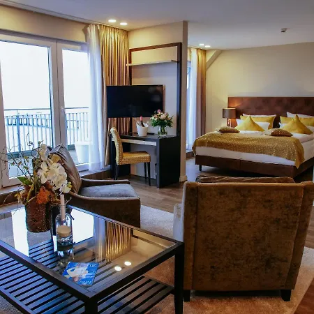 Strandhotel Luv 蒂门多弗施特兰德