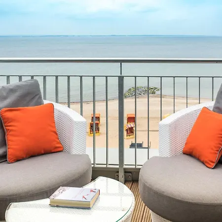 Strandhotel Luv Hotel 4*