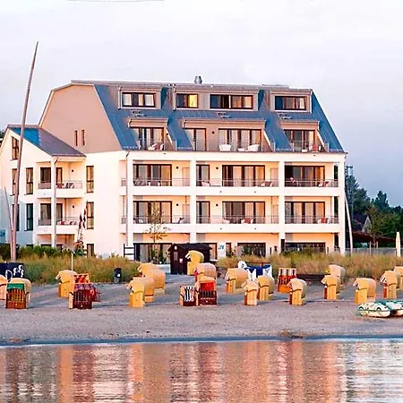 호텔 Strandhotel Luv