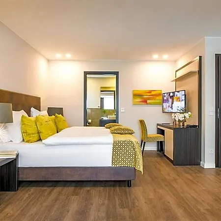 Hotel Strandhotel Luv 4*
