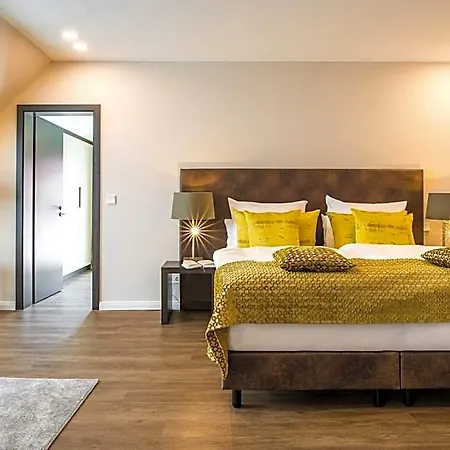 Strandhotel Luv 호텔 4*
