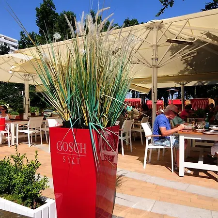 Strandhotel Luv 酒店 4*