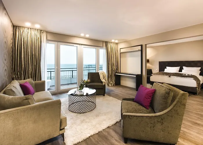 Отель Strandhotel Luv Тиммендорфер-Штранд