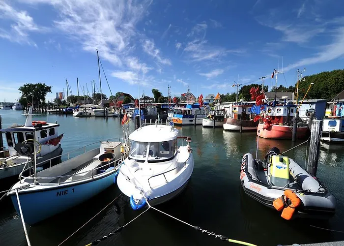 Strandhotel Luv Отель Тиммендорфер-Штранд