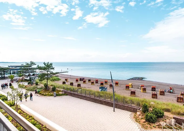 Отель Strandhotel Luv