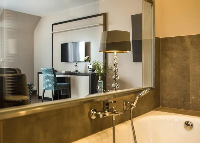 Отель Strandhotel Luv Тиммендорфер-Штранд